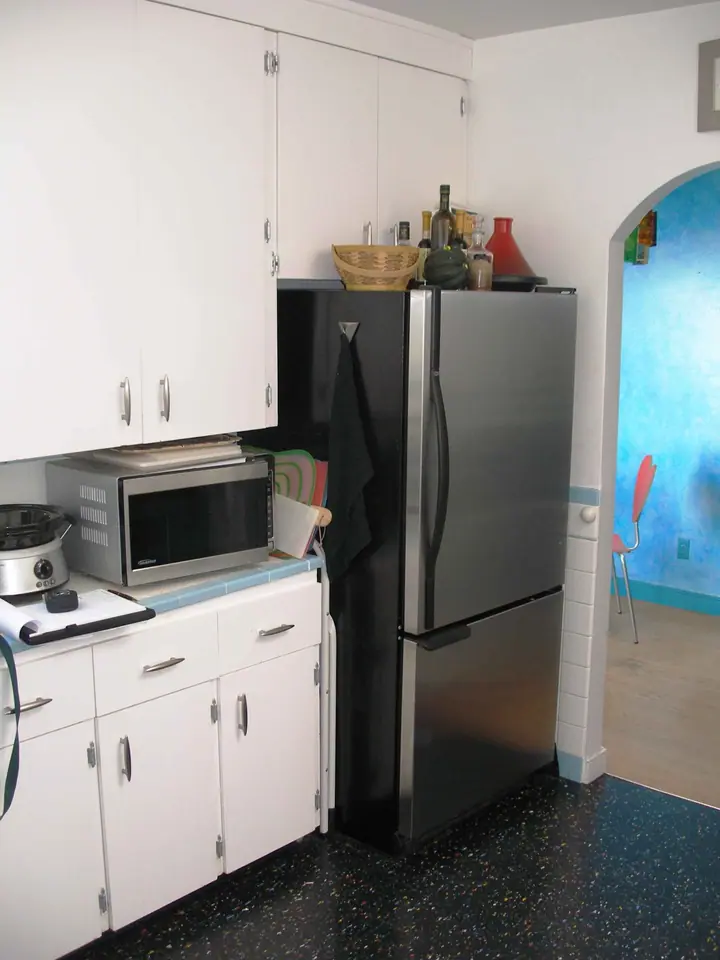 A complete change of style, Kitchen remodel: before